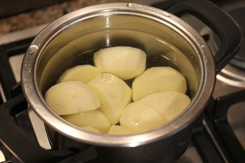 Як приготувати соус з картопляного відвару