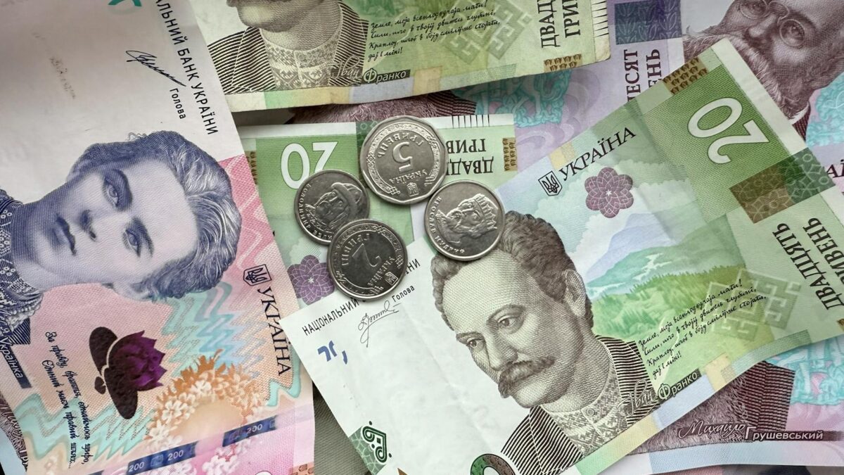 Ваш фінансовий гороскоп на 2 травня: 3 знаки, яким сьогодні впадуть гроші