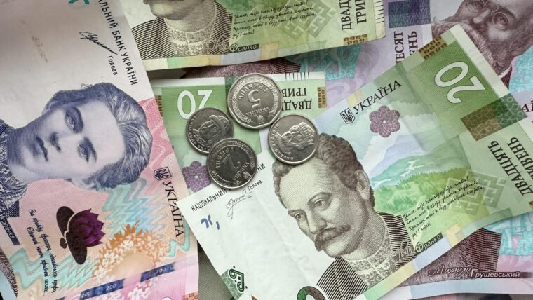 Ваш фінансовий гороскоп на 2 травня: 3 знаки, яким сьогодні впадуть гроші