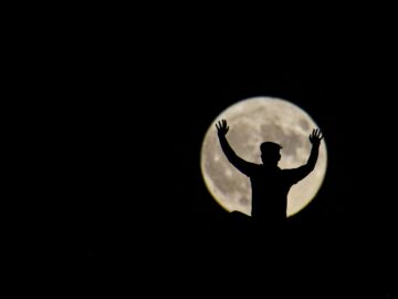 31 травня 2026: Як Повний Місяць у Стрільці відкриває двері до вашої забутої радості