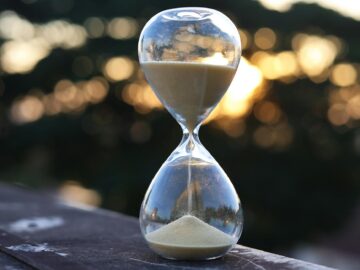 Чому після 30 час летить, а не йде? 3 наукові причини та як їх обдурити