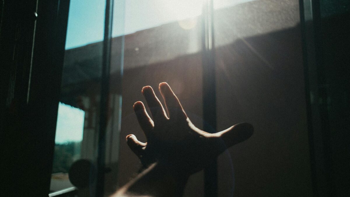 Сонце є, а вітаміну D немає? 5 літніх пасток, яких ви не очікували