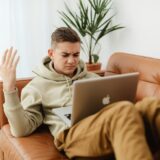Ваш Wi-Fi гальмує? 3 кроки, щоб знайти і вигнати сусідів з мережі