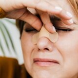 7 неочікуваних причин сухості в носі влітку та як її позбутись