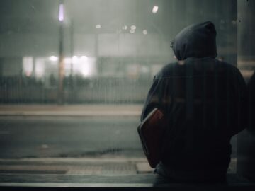 Самотність: 16% світу, а може й ви? Як розірвати це коло