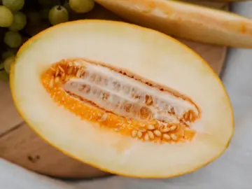 Правила вживання дині: чому цей солодкий плід конфліктує з іншими продуктами